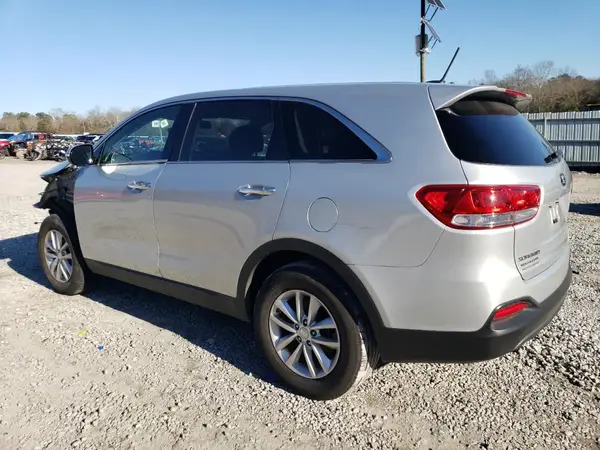 5XYPG4A32JG368573 2018 KIA SORENTO - Image 2