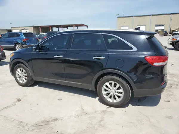 5XYPG4A32JG385390 2018 KIA SORENTO - Image 2