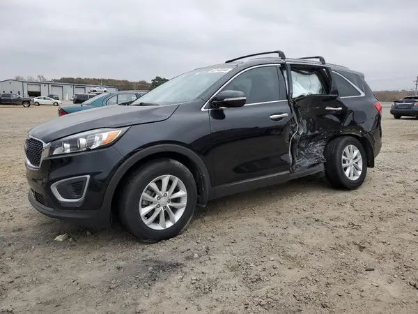 5XYPG4A32JG386958 2018 KIA SORENTO - Image 1