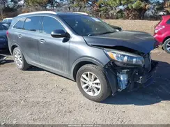 5XYPG4A32JG387236 2018 KIA SORENTO