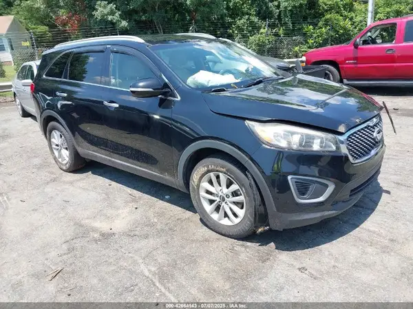 5XYPG4A32JG392873 2018 KIA SORENTO - Image 1