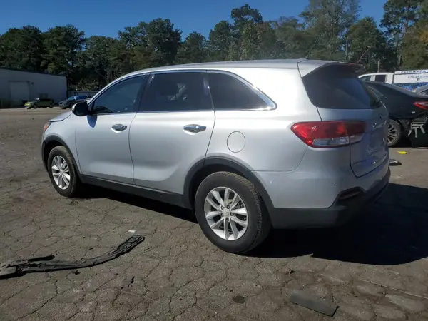 5XYPG4A32JG401457 2018 KIA SORENTO - Image 2
