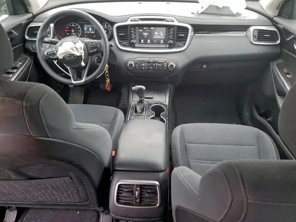 5XYPG4A32JG402270 2018 KIA SORENTO - Image 8