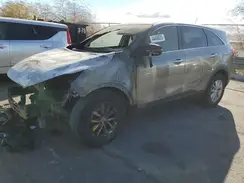 5XYPG4A32JG412085 2018 KIA SORENTO