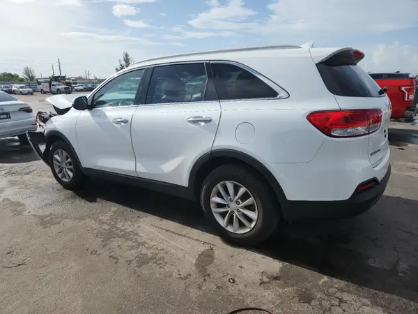 5XYPG4A32JG412460 2018 KIA SORENTO - Image 2