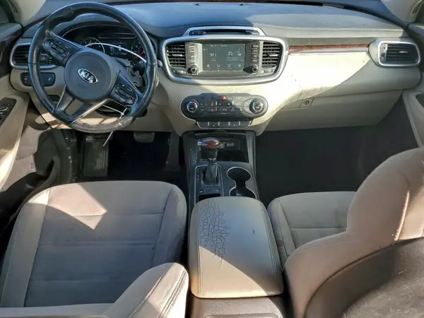 5XYPG4A32JG416444 2018 KIA SORENTO - Image 8