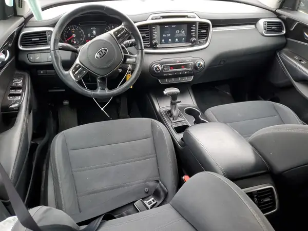 5XYPG4A32KG435044 2019 KIA SORENTO - Image 8
