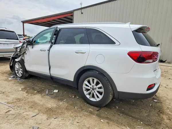 5XYPG4A32KG444827 2019 KIA SORENTO - Image 2