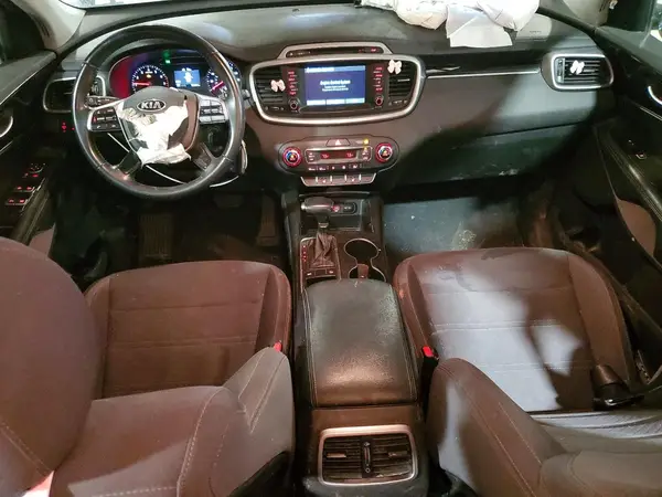 5XYPG4A32KG451289 2019 KIA SORENTO - Image 8