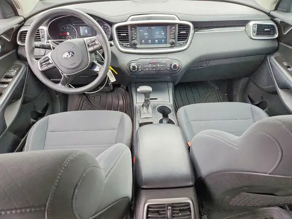 5XYPG4A32KG452197 2019 KIA SORENTO - Image 8