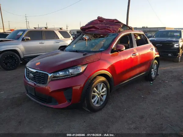 5XYPG4A32KG469162 2019 KIA SORENTO - Image 2