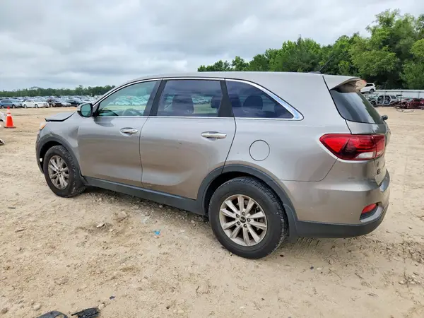 5XYPG4A32KG499987 2019 KIA SORENTO - Image 2
