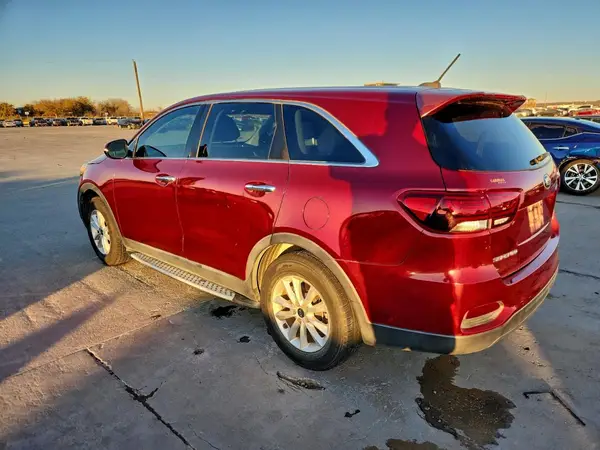 5XYPG4A32KG502242 2019 KIA SORENTO - Image 2