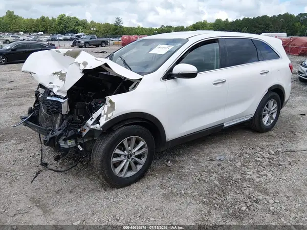 5XYPG4A32KG510180 2019 KIA SORENTO - Image 2