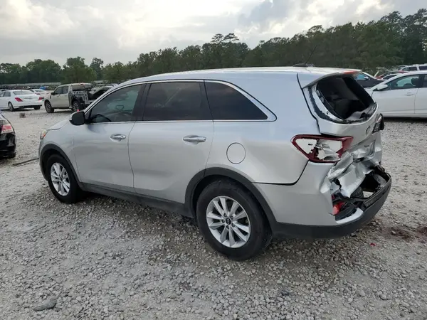 5XYPG4A32KG510681 2019 KIA SORENTO - Image 2