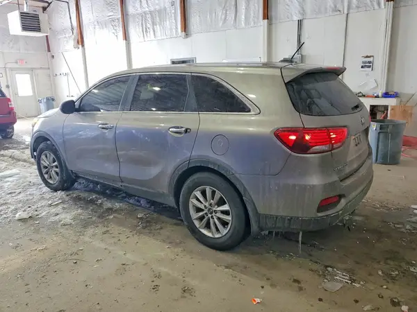 5XYPG4A32KG512091 2019 KIA SORENTO - Image 2