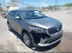 5XYPG4A32KG513726 2019 KIA SORENTO