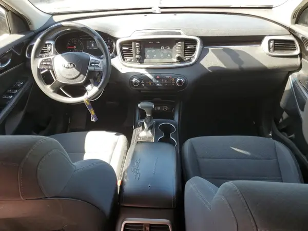 5XYPG4A32KG521213 2019 KIA SORENTO - Image 8