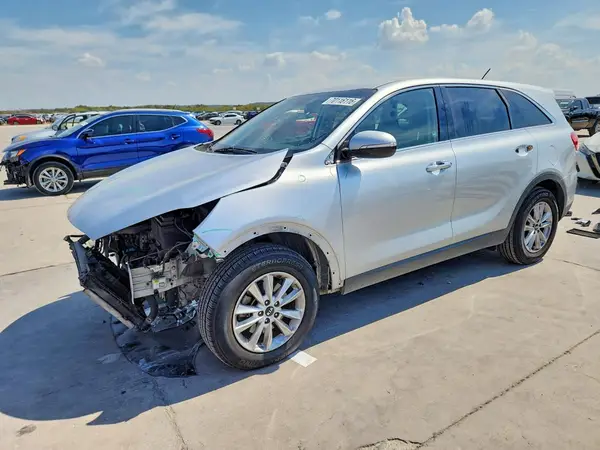 5XYPG4A32KG521440 2019 KIA SORENTO - Image 1