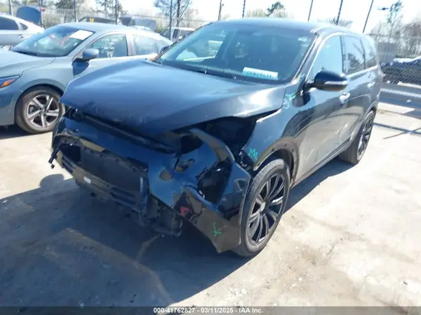 5XYPG4A32KG533121 2019 KIA SORENTO - Image 2