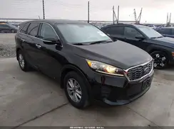 5XYPG4A32KG538898 2019 KIA SORENTO