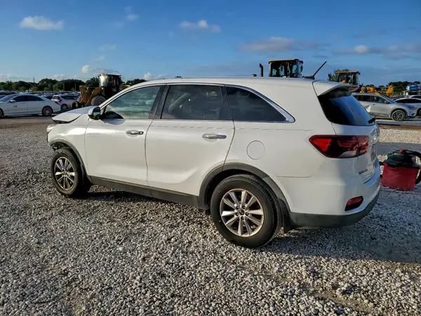 5XYPG4A32KG554969 2019 KIA SORENTO - Image 2