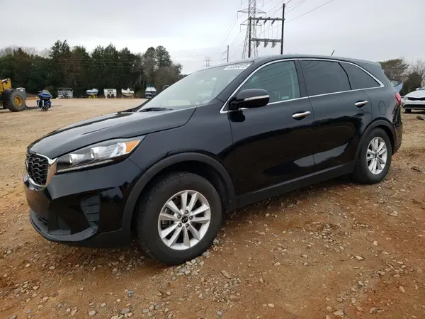 5XYPG4A32KG560271 2019 KIA SORENTO - Image 1