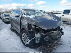 5XYPG4A32KG561789 2019 KIA SORENTO