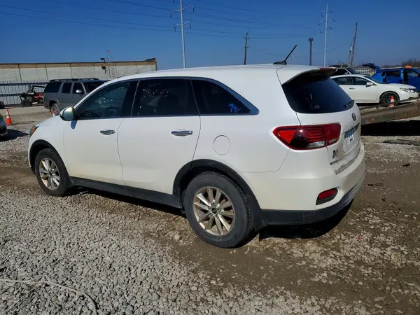 5XYPG4A32KG562554 2019 KIA SORENTO - Image 2