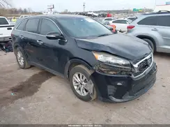 5XYPG4A32KG564062 2019 KIA SORENTO