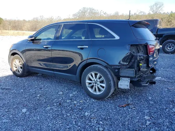 5XYPG4A32KG564093 2019 KIA SORENTO - Image 2
