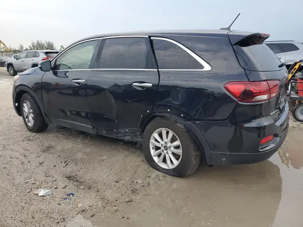 5XYPG4A32KG566300 2019 KIA SORENTO - Image 2