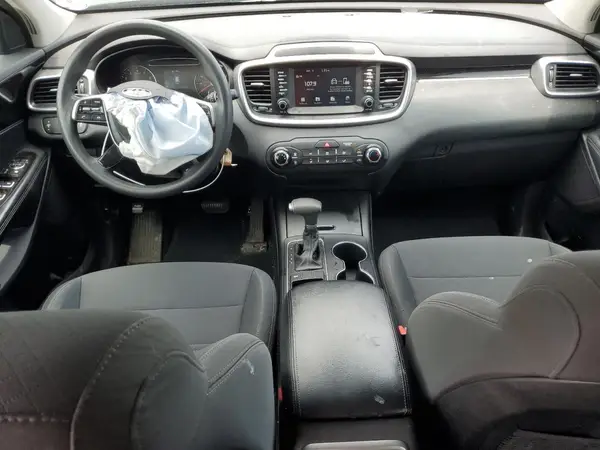 5XYPG4A32KG571397 2019 KIA SORENTO - Image 8