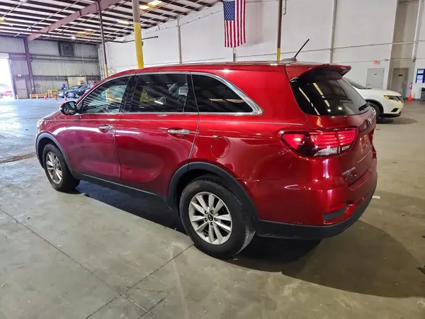5XYPG4A32KG575806 2019 KIA SORENTO - Image 2