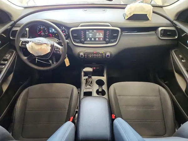 5XYPG4A32KG581086 2019 KIA SORENTO - Image 8