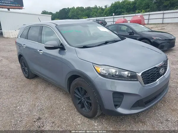 5XYPG4A32KG610988 2019 KIA SORENTO - Image 1