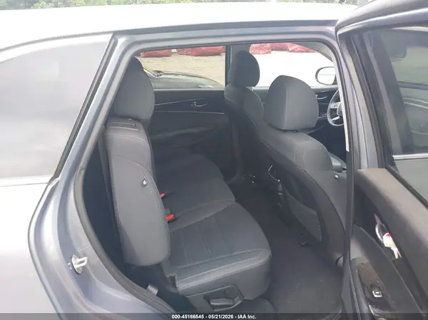 5XYPG4A32KG610988 2019 KIA SORENTO - Image 8