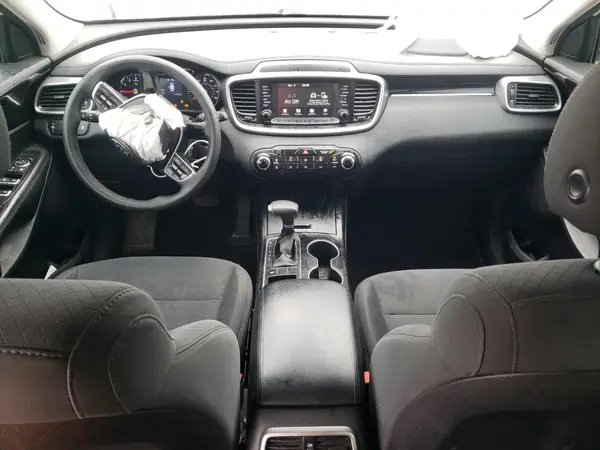 5XYPG4A32KG611381 2019 KIA SORENTO - Image 8