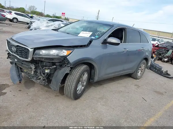 5XYPG4A32LG634323 2020 KIA SORENTO - Image 2