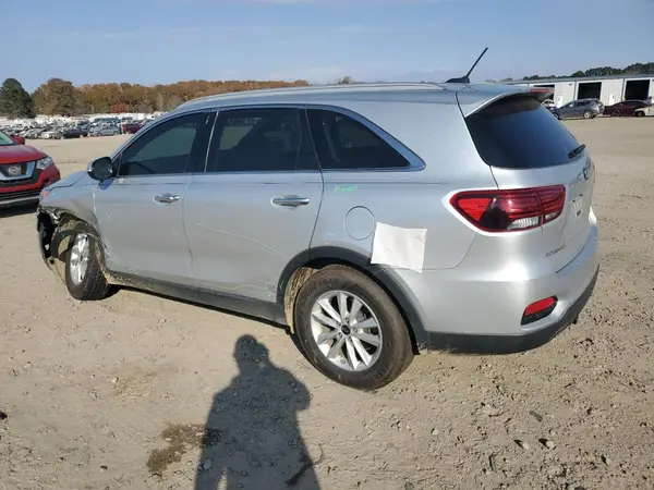 5XYPG4A32LG634872 2020 KIA SORENTO - Image 2
