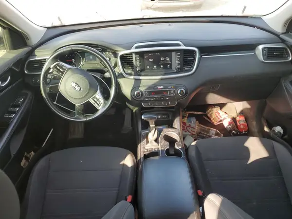5XYPG4A32LG634872 2020 KIA SORENTO - Image 8
