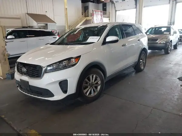 5XYPG4A32LG638954 2020 KIA SORENTO - Image 2