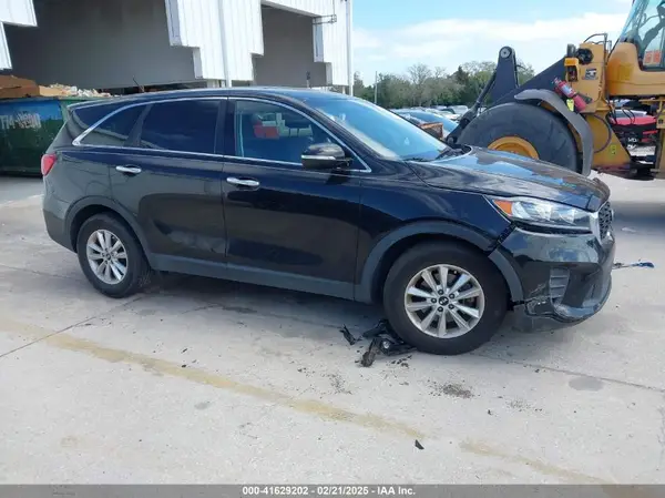5XYPG4A32LG648562 2020 KIA SORENTO - Image 1