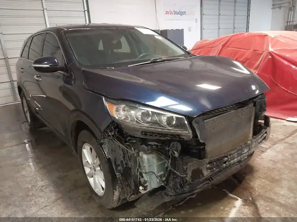 5XYPG4A32LG648786 2020 KIA SORENTO - Image 1