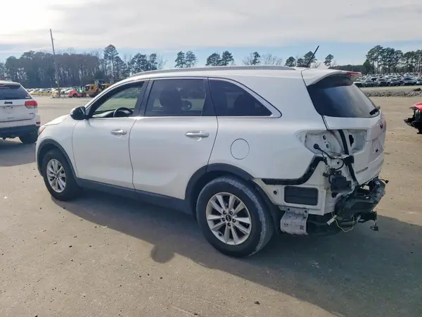 5XYPG4A32LG671856 2020 KIA SORENTO - Image 2