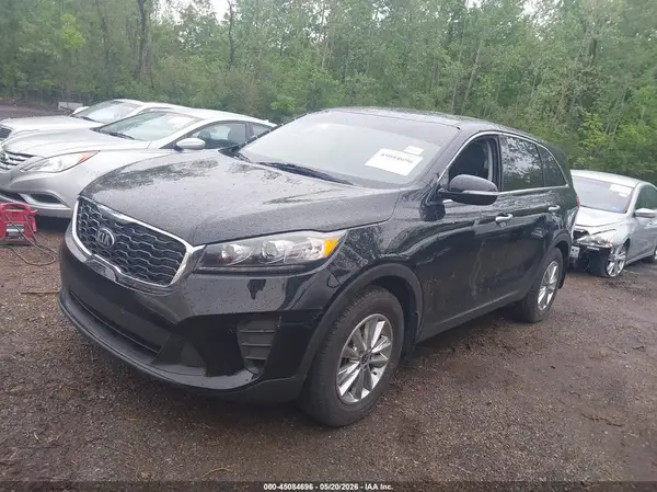 5XYPG4A32LG672599 2020 KIA SORENTO - Image 2