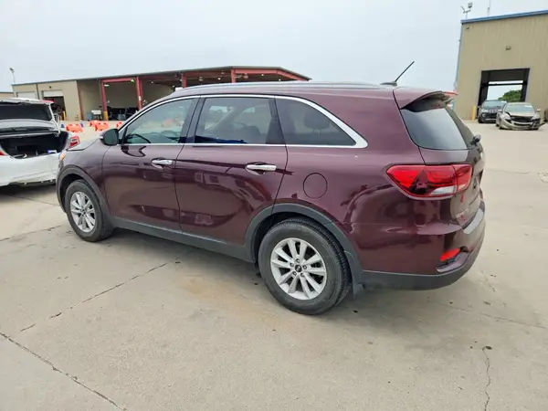 5XYPG4A32LG673736 2020 KIA SORENTO - Image 2