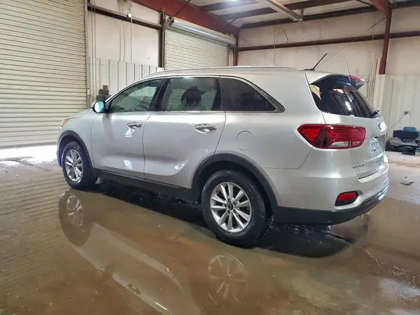 5XYPG4A32LG675826 2020 KIA SORENTO - Image 2