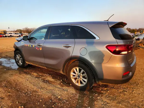 5XYPG4A32LG676409 2020 KIA SORENTO - Image 2
