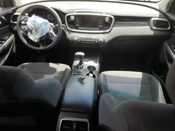 5XYPG4A32LG679259 2020 KIA SORENTO - Image 8